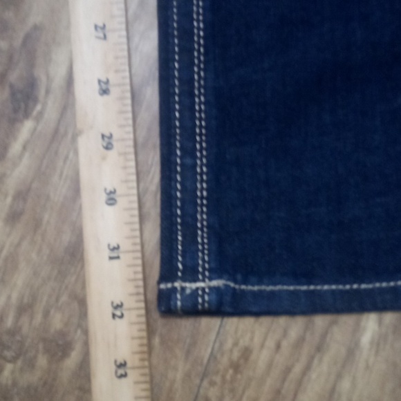 Rock Revival NWT Women's 26 Straight Adel Embellished Embroidered - Picture 15 of 15